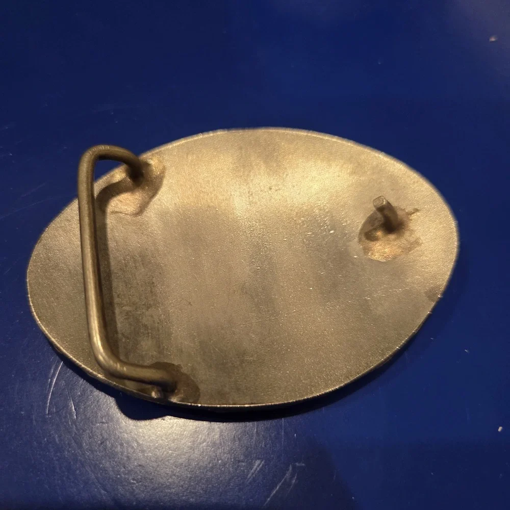 Unbranded oval belt